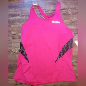 size large sport top. Like new